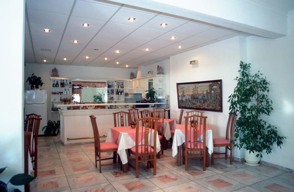 Hera 2 Hotel Pythagoreio  Bagian luar foto
